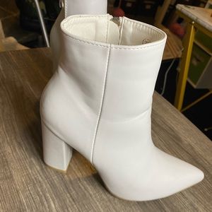 USED ONCE| SHEIN Heel Boots